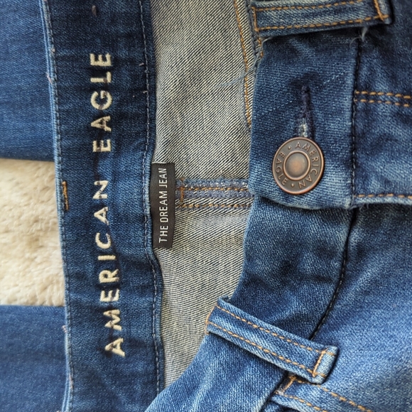 American Eagle Distressed Dark Wash Curvy Hi Rise Jegging Blue Jean Size 2 - Picture 3 of 8